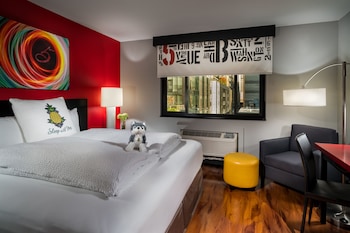 Room, 1 King Bed (Urban)