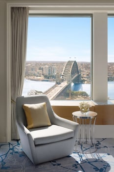 Horizon Sydney Harbour Suite 1 King, Club Lounge Access (High Floor)
