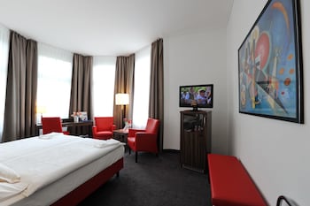Deluxe Room, 1 King Bed