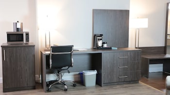 Suite, 1 King Bed, Non Smoking, Refrigerator & Microwave (Shower Only;with Sofabed)