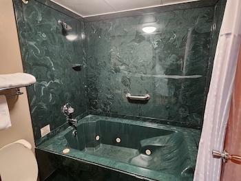 Business Room, 1 King Bed, Non Smoking