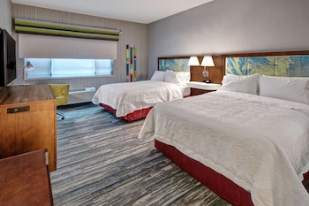 Room, 2 Queen Beds, Accessible (Hearing)