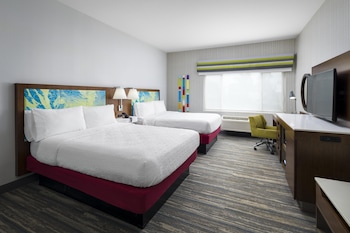Room, 2 Queen Beds, Microwave