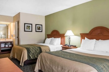 Room, 2 Queen Beds, Non Smoking