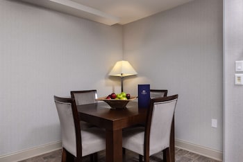 Presidential Suite, 2 Queen Beds, Non Smoking