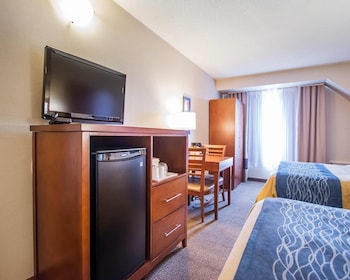 Standard Room, 2 Double Beds, Non Smoking