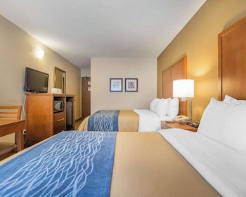 Standard Room, 2 Queen Beds, Non Smoking