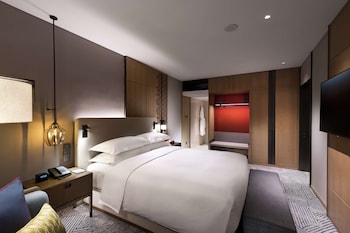 King Premier Suite