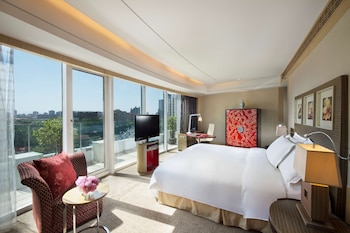 King Executive Junior Suite