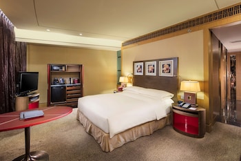 King Hilton Executive
