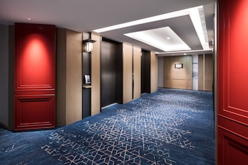 King Hilton Deluxe