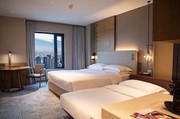 Family Suite, Multiple Beds (Junior)
