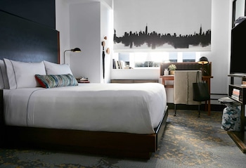 Room, 1 King Bed, Mobility Accessible (Gallery)