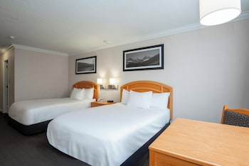 Standard Room, 2 Queen Beds (Monashee Building)
