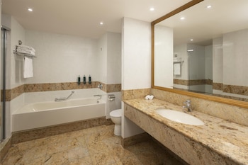 Familly Executive Room, 1 King Bed (Plus, Newly Renovated)