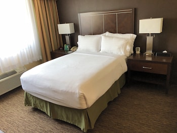 Standard Room, 1 Double Bed, Accessible Bathtub (Accessible Tub)