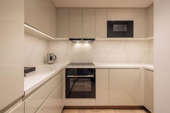Grand Room, Multiple Beds, Balcony, Annex Building
