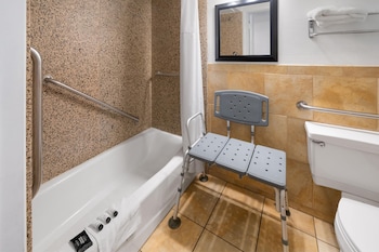 Room, 1 King Bed, Accessible, Non Smoking (Bathtub w/ Grab Bars)