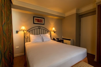 Suite, Balcony