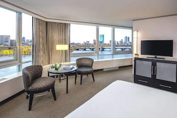 Deluxe Room, 1 King Bed (Panorama)