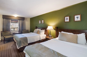 Traditional Double Room, 2 Queen Beds