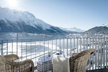 Junior Family Suite, Lake View (80 m²)