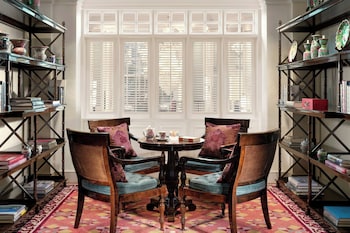 Club Room, 1 King Bed