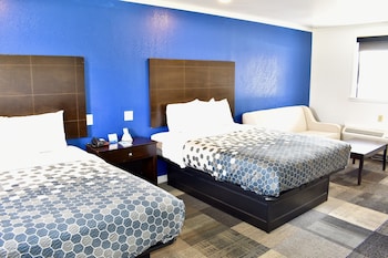 Standard Room, Multiple Beds, Smoking