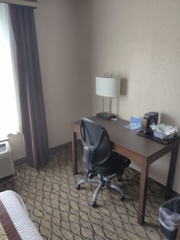 Room, 2 Queen Beds, Non Smoking