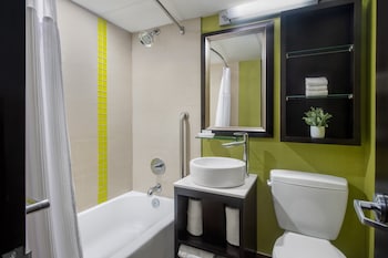 Standard Room, 1 King Bed