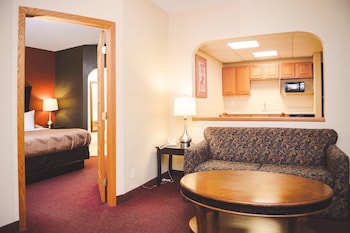 Suite, 1 King Bed, Non Smoking, Fireplace