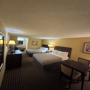 Standard Room, 2 Queen Beds, Non Smoking