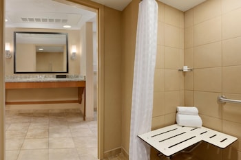 Suite, Multiple Beds, Mobility Accessible, Microwave (Roll-In Shower)