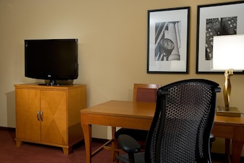 Suite, 1 King Bed with Sofa bed, Microwave