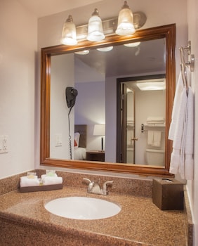 Deluxe Room, 2 Double Beds