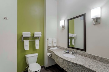 Room, 2 Queen Beds, Accessible, Non Smoking