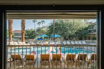 Deluxe Double Room, 2 Double Beds, Pool View