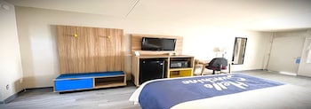 Room, 1 Queen Bed, Accessible