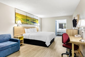 Room, 1 King Bed, Non Smoking