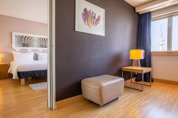 Suite, 1 Bedroom, Park View