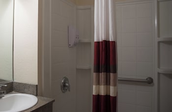 Deluxe Room, 2 Queen Beds, Accessible, Non Smoking (Roll-In Shower)