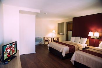 Suite, 2 Double Beds, Non Smoking, Kitchenette