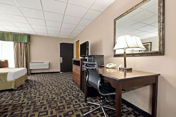 Room, 2 Queen Beds, Accessible, Non Smoking