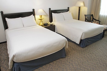 Room, 2 Queen Beds, Tower