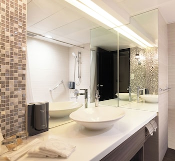 Panda Executive King Room (High Floor)