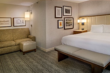 Room, 1 King Bed, Corner