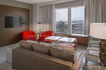Suite, 1 King Bed