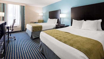 Standard Room, 2 Queen Beds, Non Smoking, Refrigerator & Microwave (Accessible)