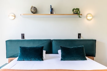 Privilege Room