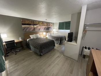 Double Room, 2 Double Beds